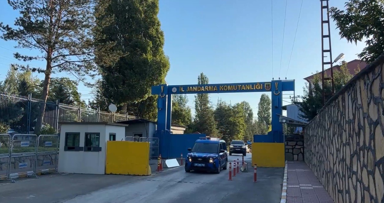 8 ilde organize suç operasyonu: 76 kişi gözaltında