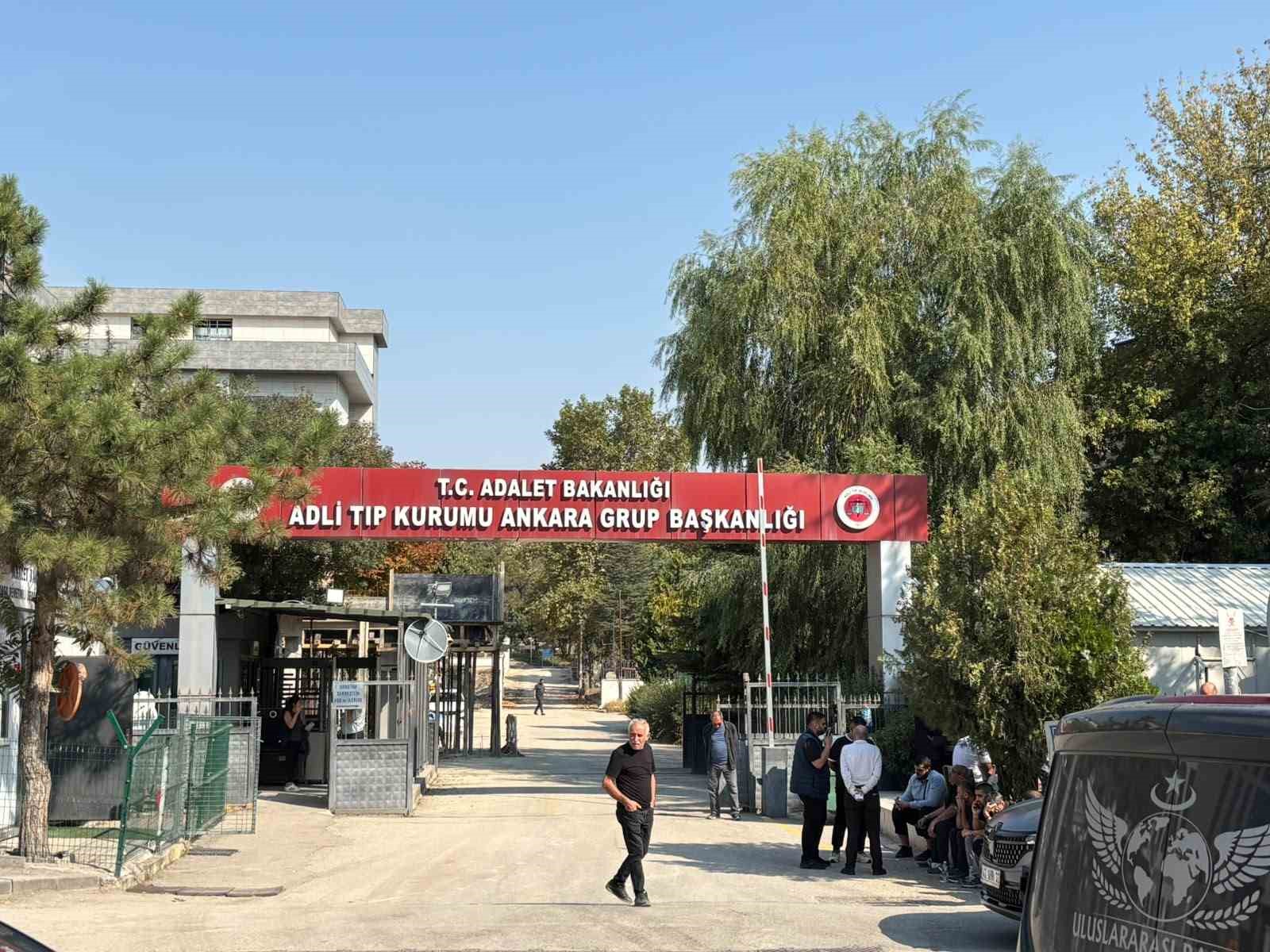 Ankara'da Üç Arkadaşını Öldüren Zanlı İntihar Etti