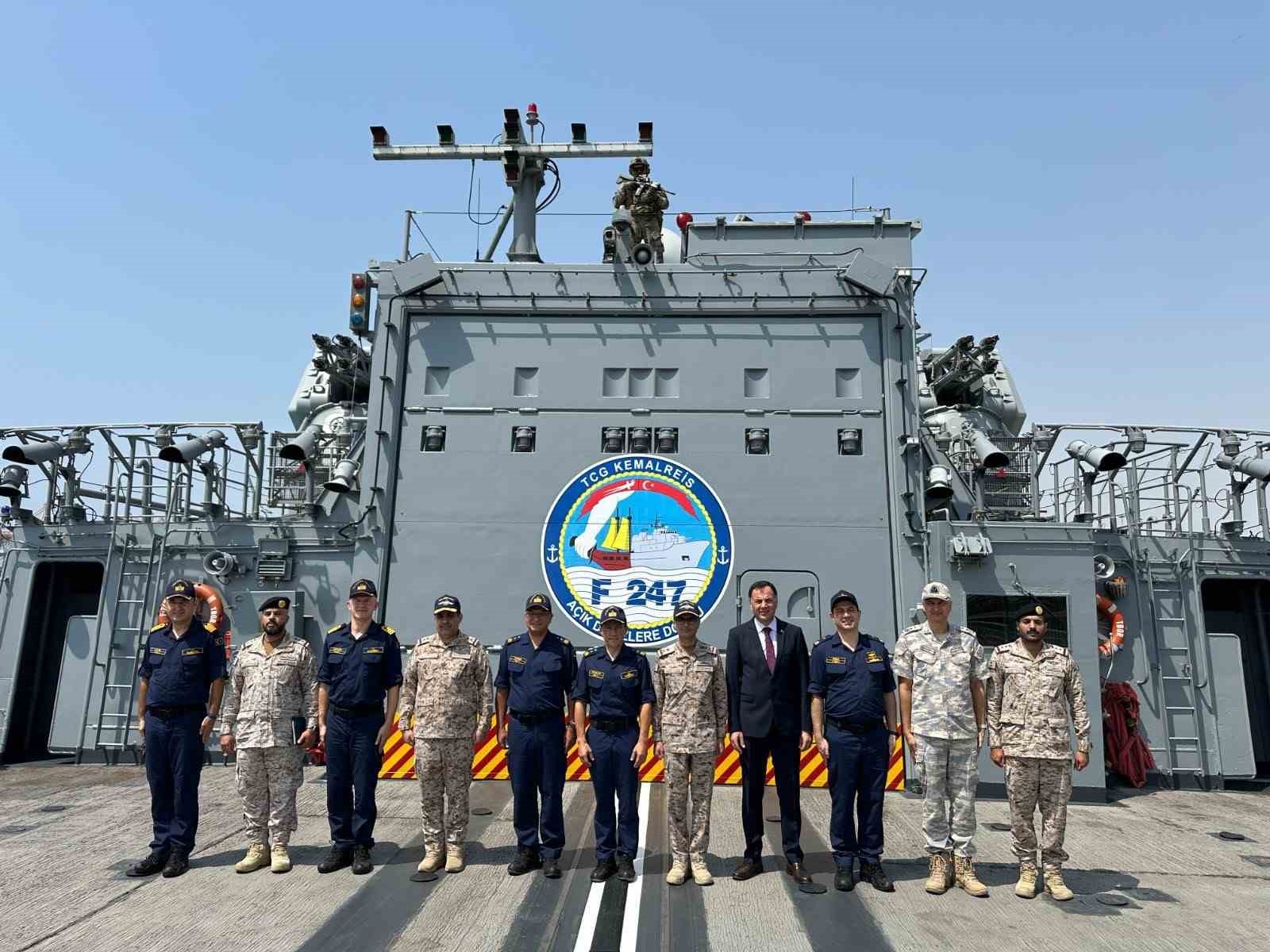 TCG Kemalreis Fırkateyni Cidde'de Liman Ziyareti Gerçekleştirdi