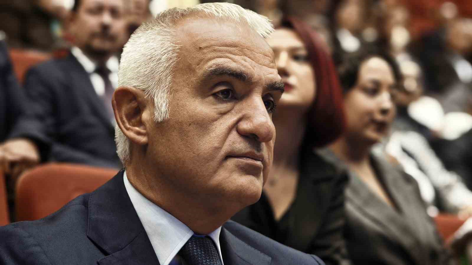 Bakan Ersoy, Türkçenin Tarihsel Önemi Üzerine Konuştu