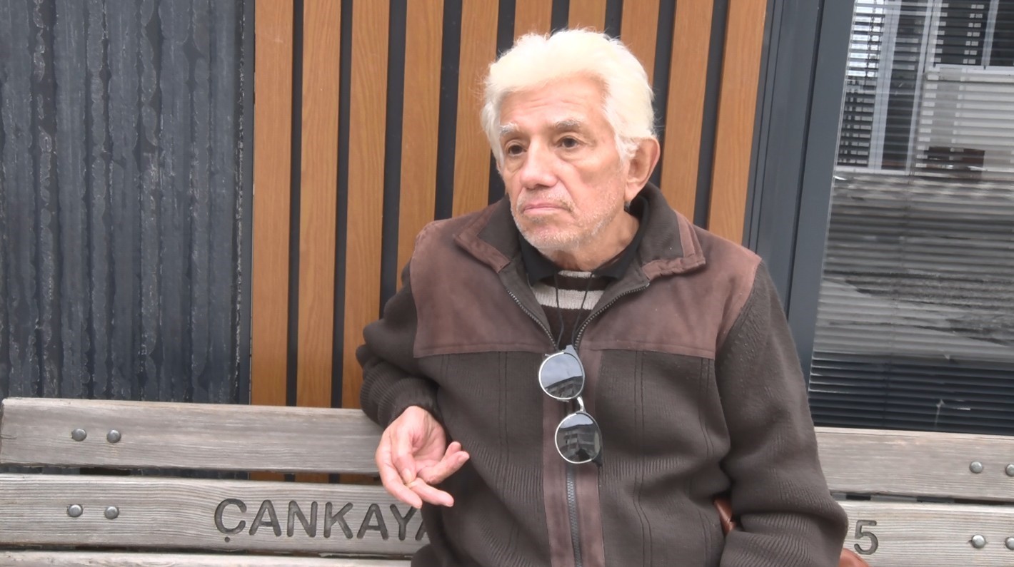 73 Yaşındaki Mahmut Topçu, Ailesiyle Yaşadığı Sorunlar Nedeniyle Otelde Yaşıyor