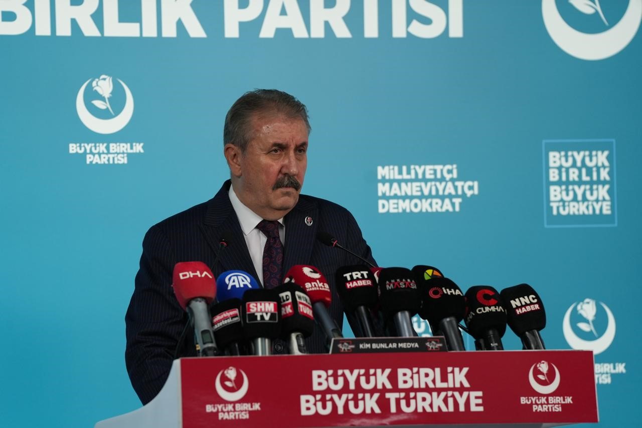 Destici: Zararlar vurgunculardan tahsil edilmeli
