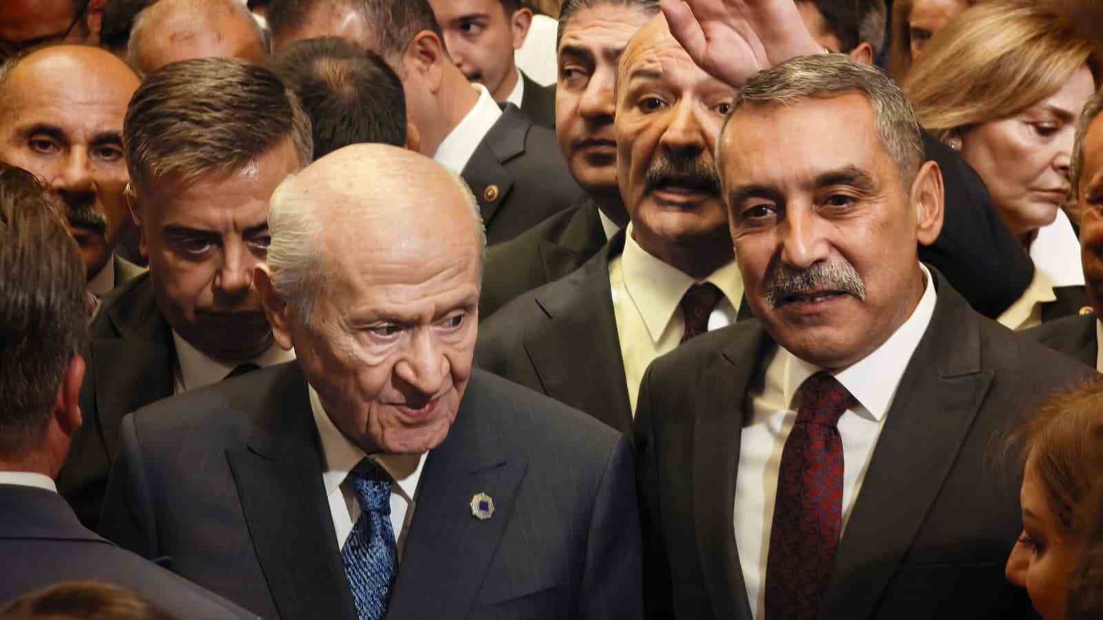 Bahçeli'den Yeni Parti Eleştirisi: Salonda Ayrılmak Doğru Değildi