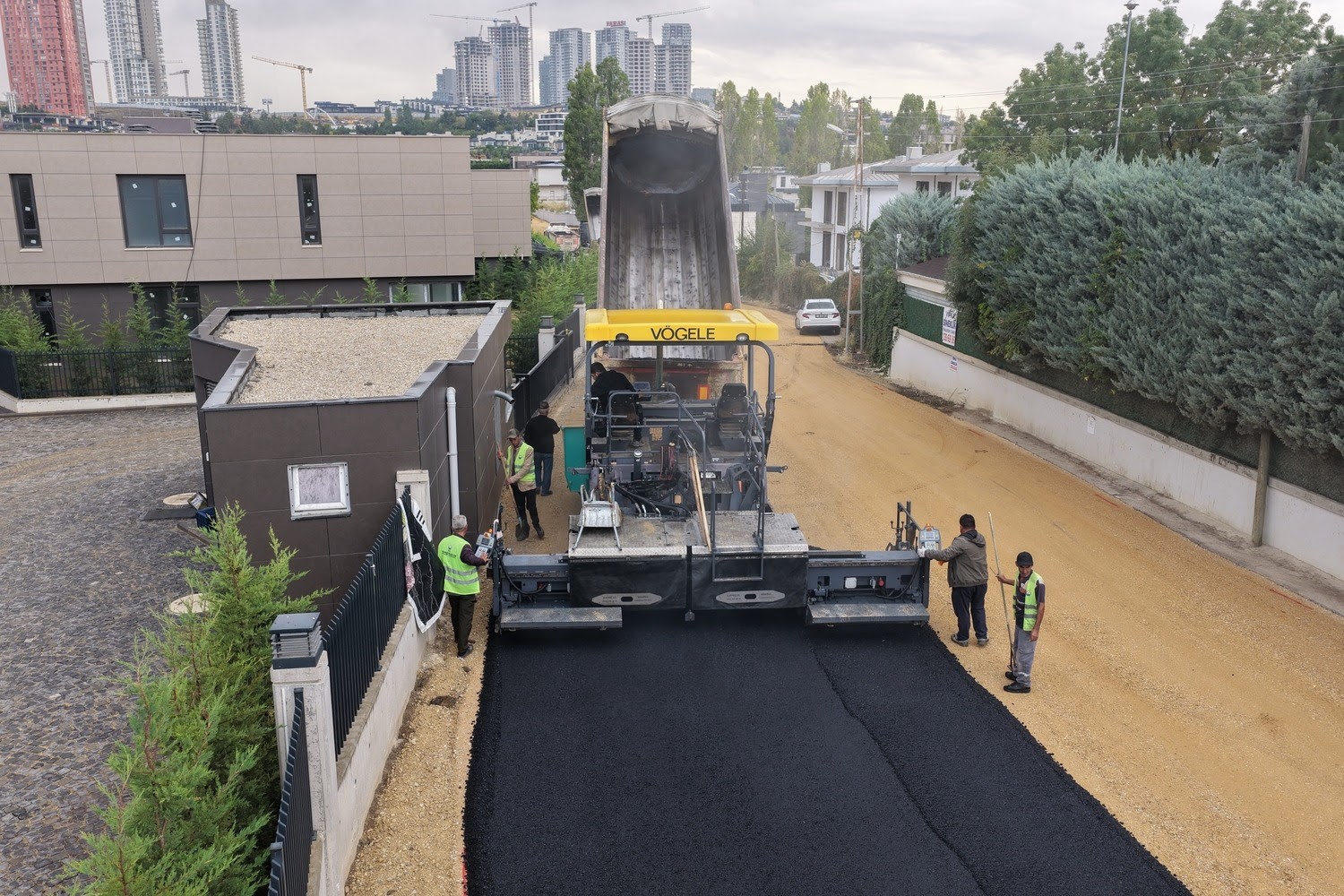 Gölbaşı'nda Eylül Ayında 22 Bin 500 Ton Asfalt Serildi