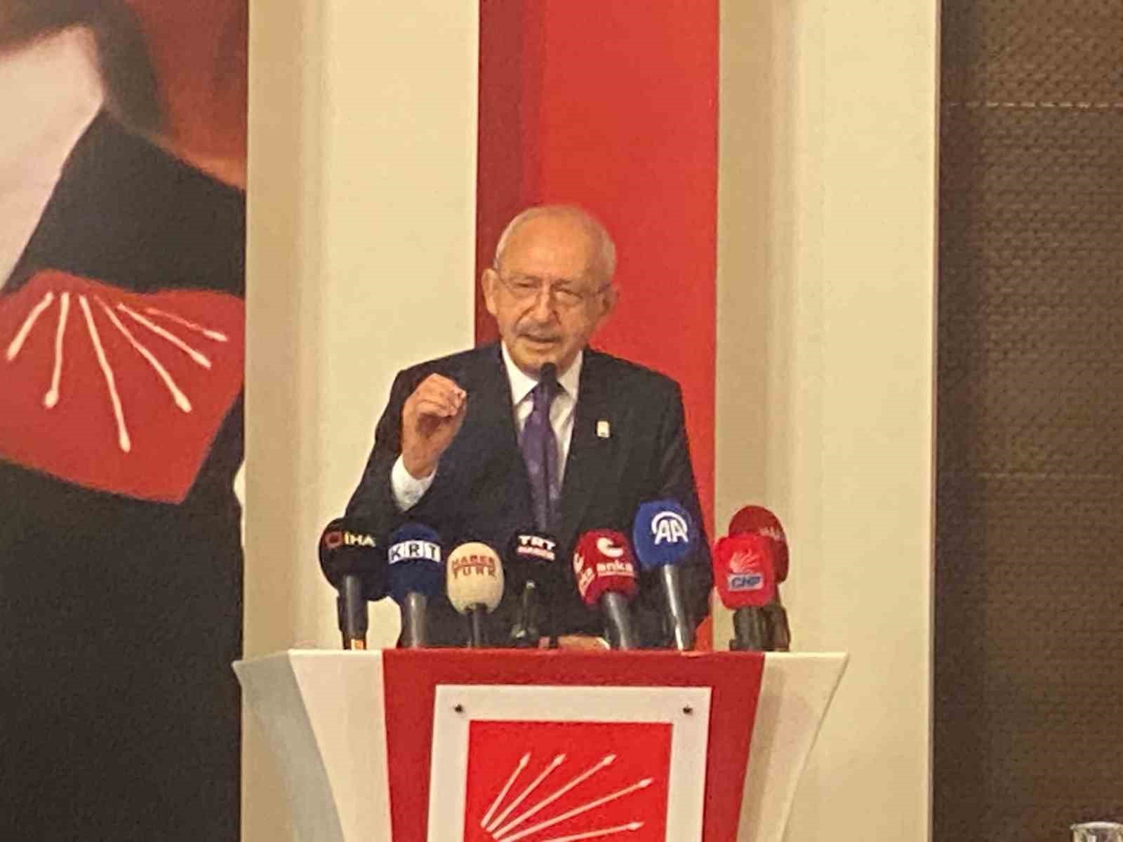 Kılıçdaroğlu: Gençlerin İş Güvenliği İçin Siyasi Sorumluluğa Dikkat Çekti