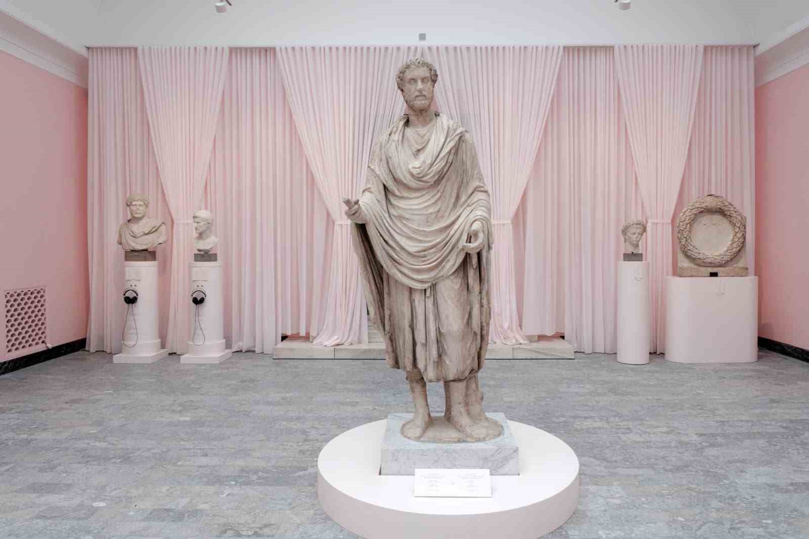 Antik Roma’nın Moda Gücü Kopenhag’da Sergileniyor