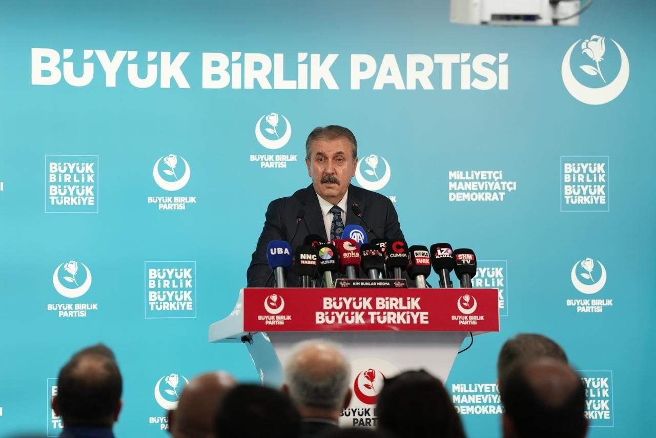 Destici: "Fon vurgununu yapanlar mutlaka bulunmalı"