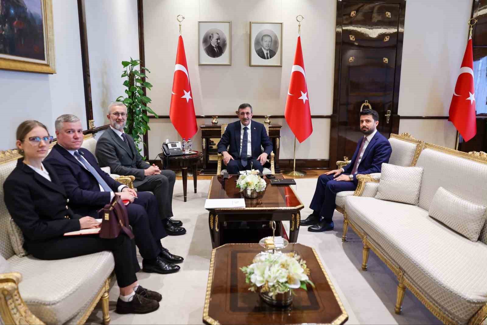 Cevdet Yılmaz ve Neriman Celal Görüşmesinde Karadeniz Güvenliği Masaya Yatırıldı