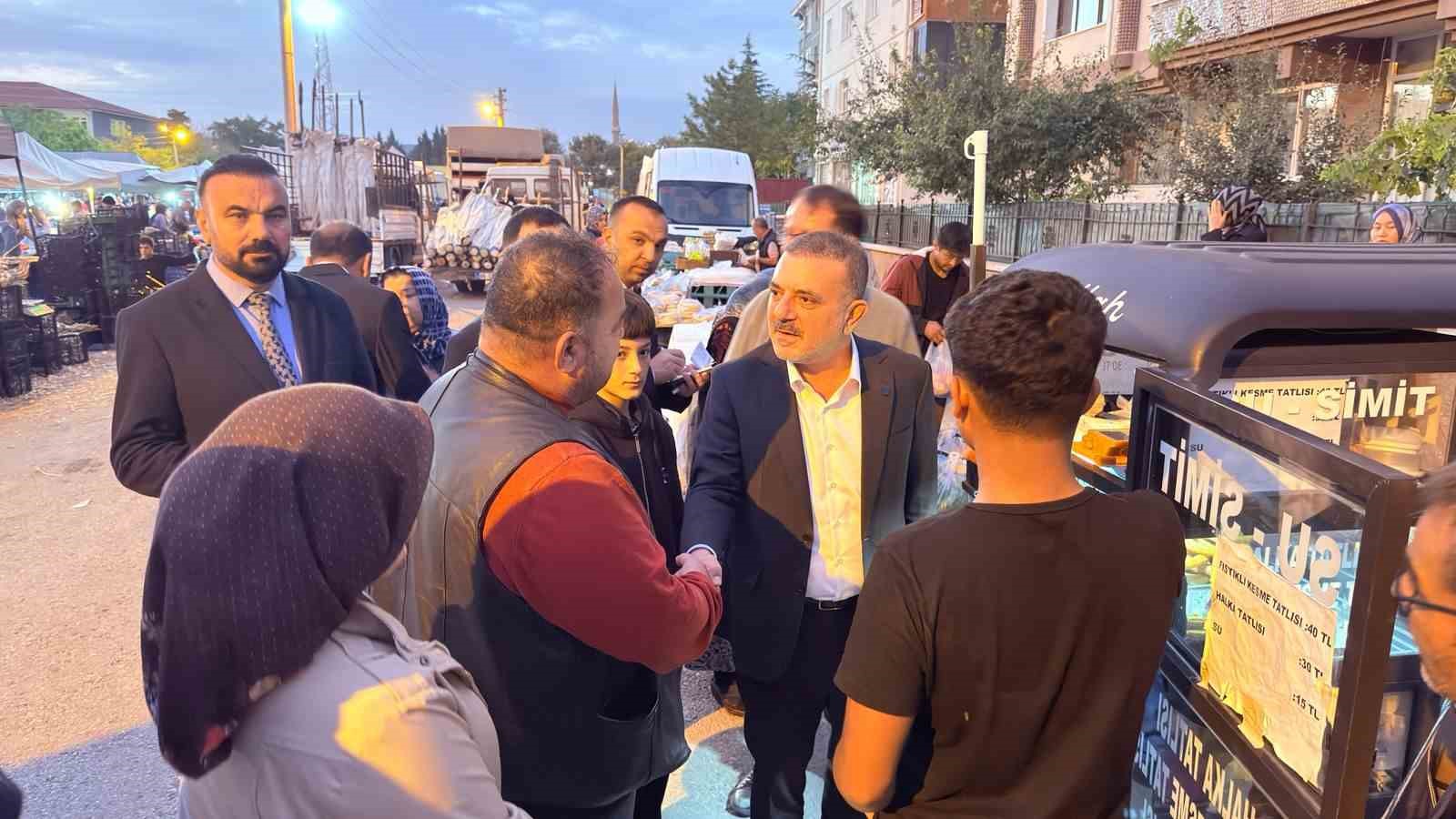 Sincan Belediye Başkanı Ercan, Semt Pazarlarını Ziyaret Etti