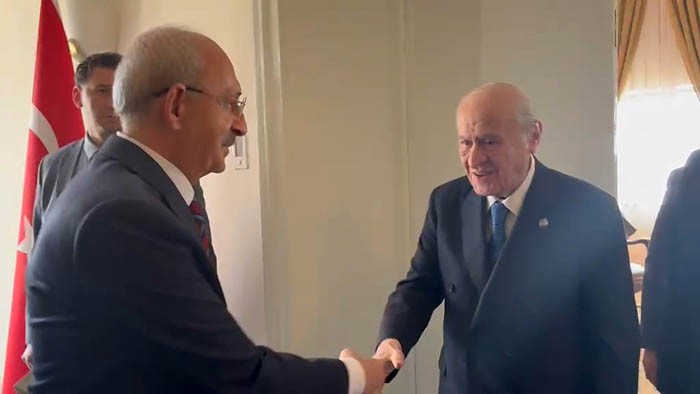 Kılıçdaroğlu ve Bahçeli'den Sıcak Bir Buluşma