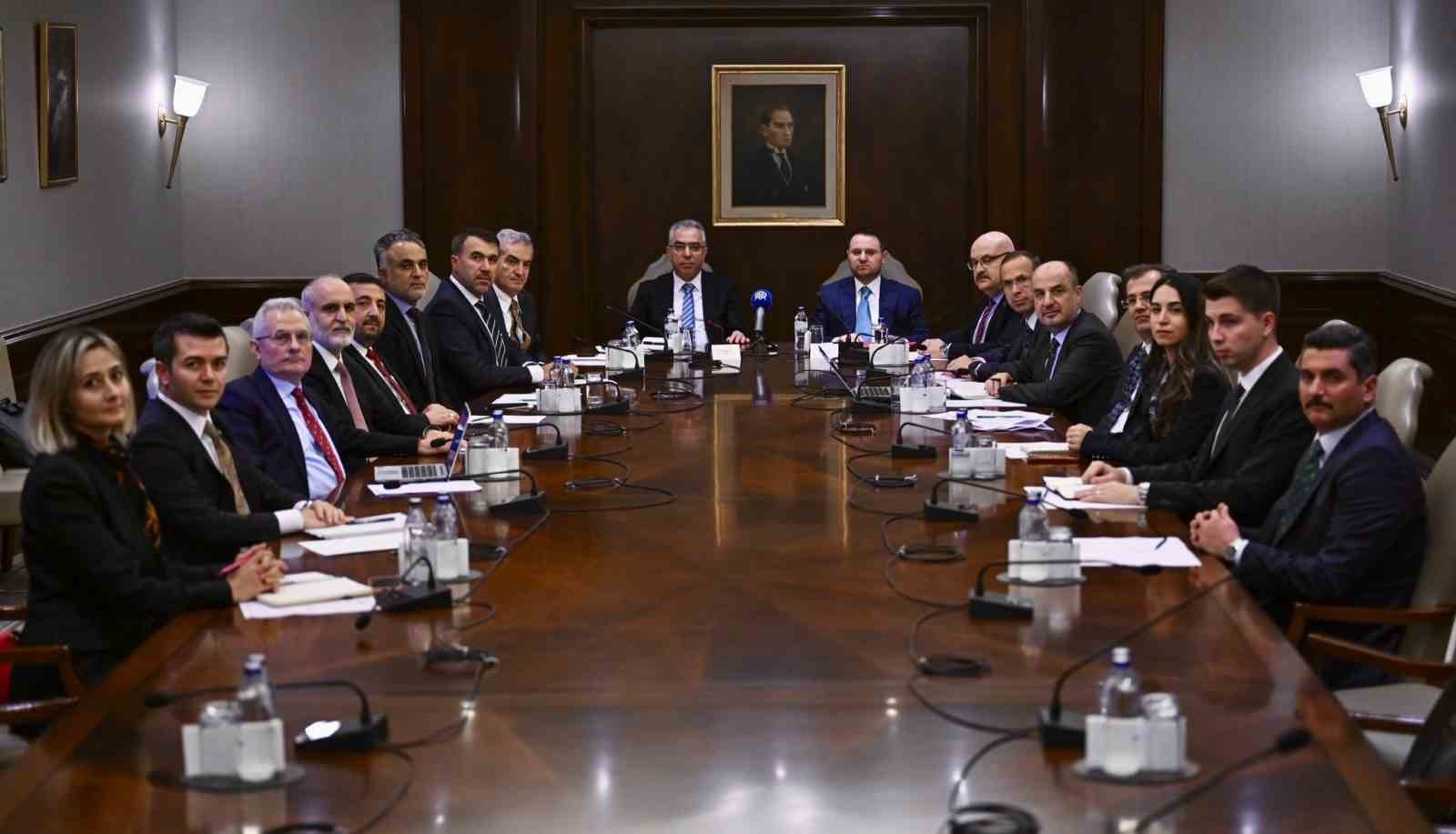 Bakan Gürlek: Yeni bir anayasa kaçınılmaz bir ihtiyaç