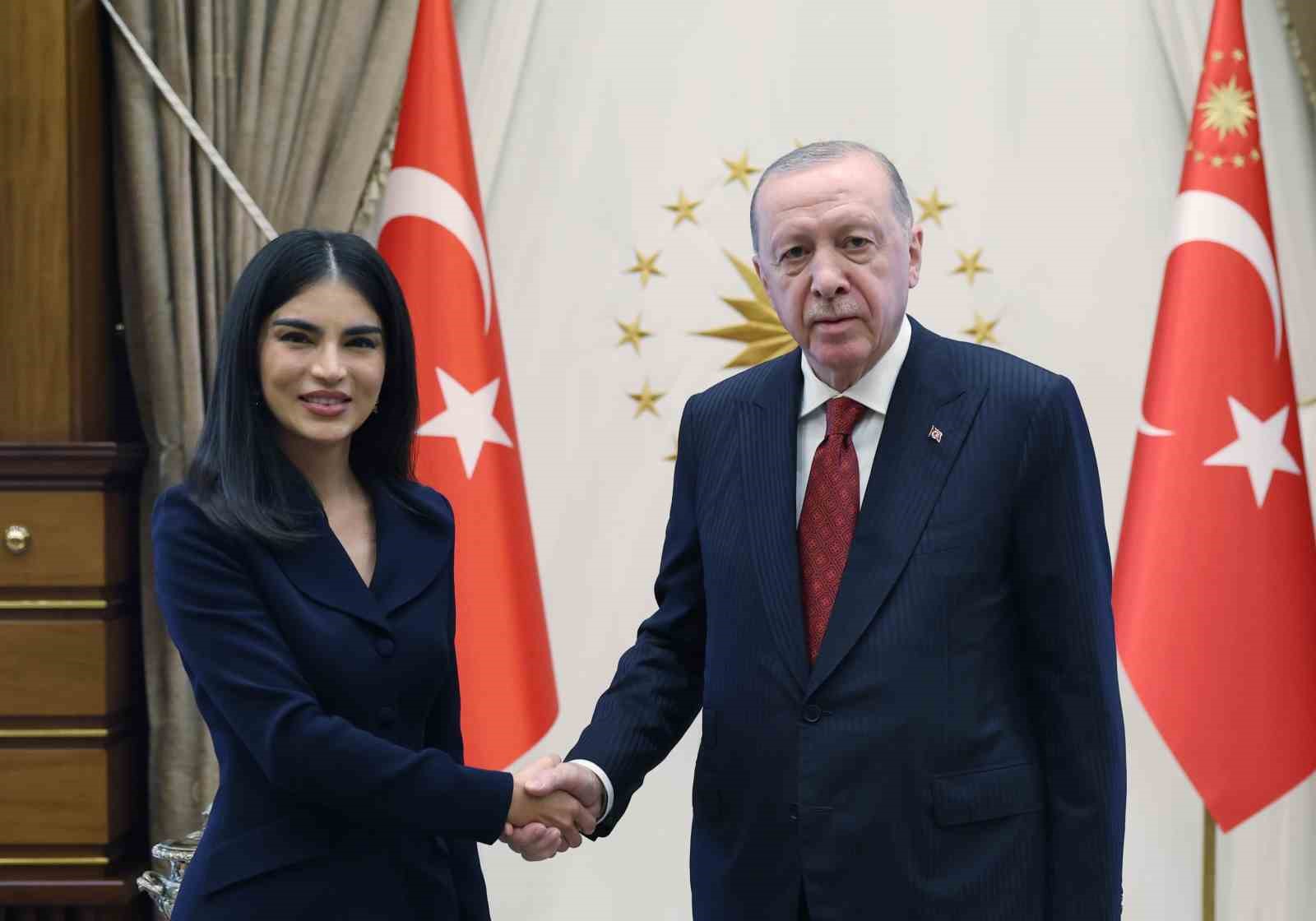 Erdoğan, Özbekistan'ın Mirziyoyeva'sını Ağırladı