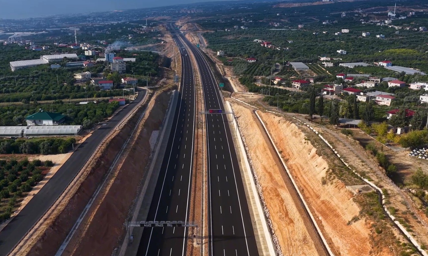 Çeşmeli-Kızkalesi Otoyolu 19 Ekim'de Trafiğe Açılıyor