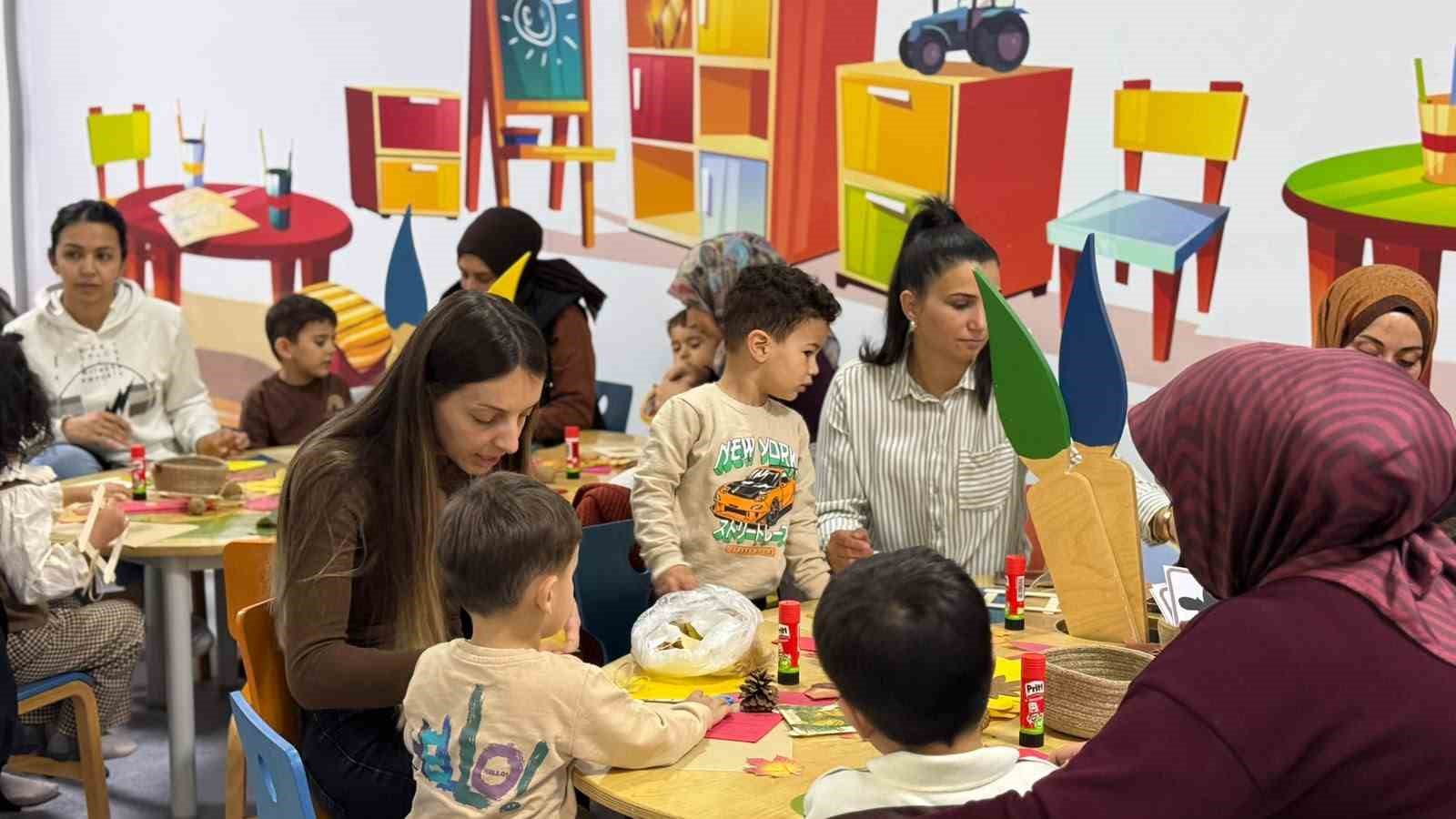 Sincan'da Sonbahar Coşkusu: Anne Çocuk Oyun Evleri'nde Etkinlik Zamanı