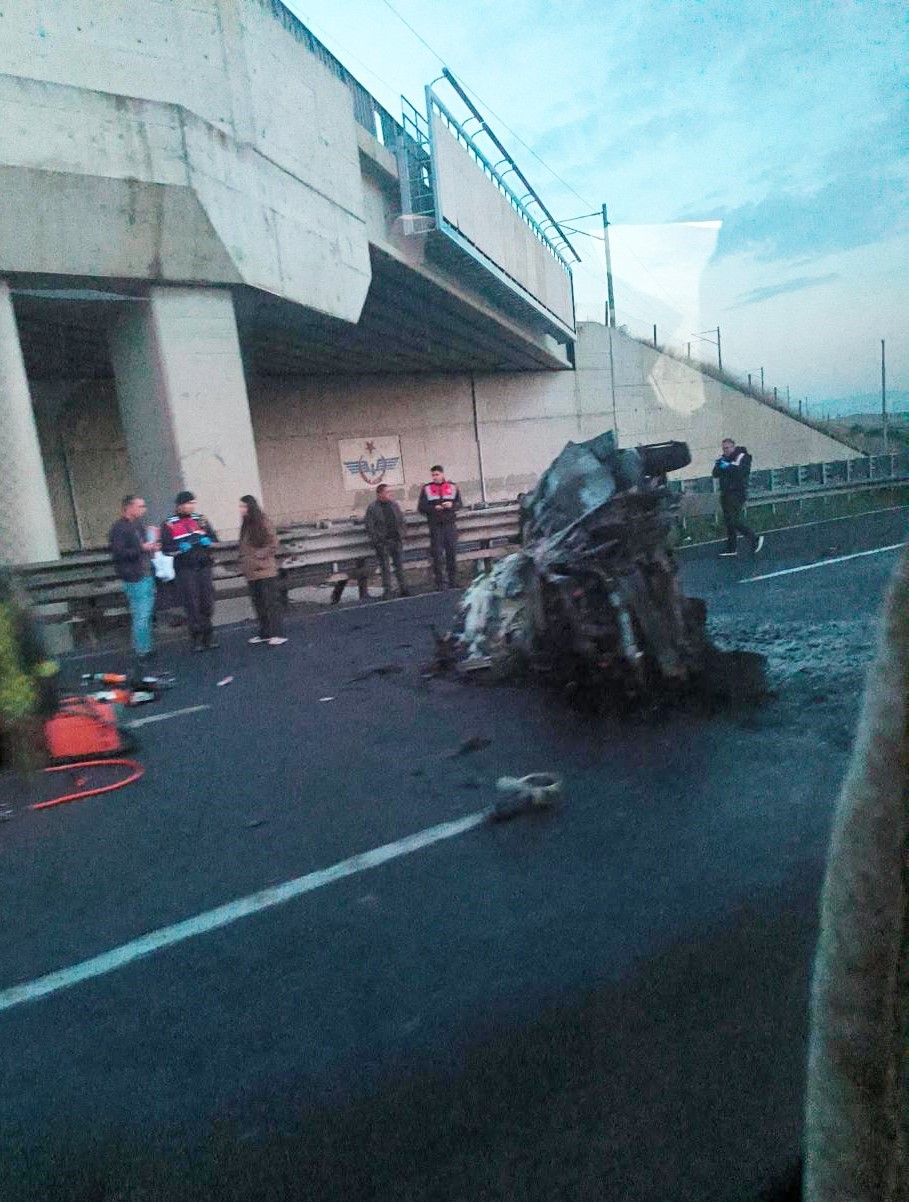 Ankara'da Takla Atan Araçta Bir Kişi Hayatını Kaybetti