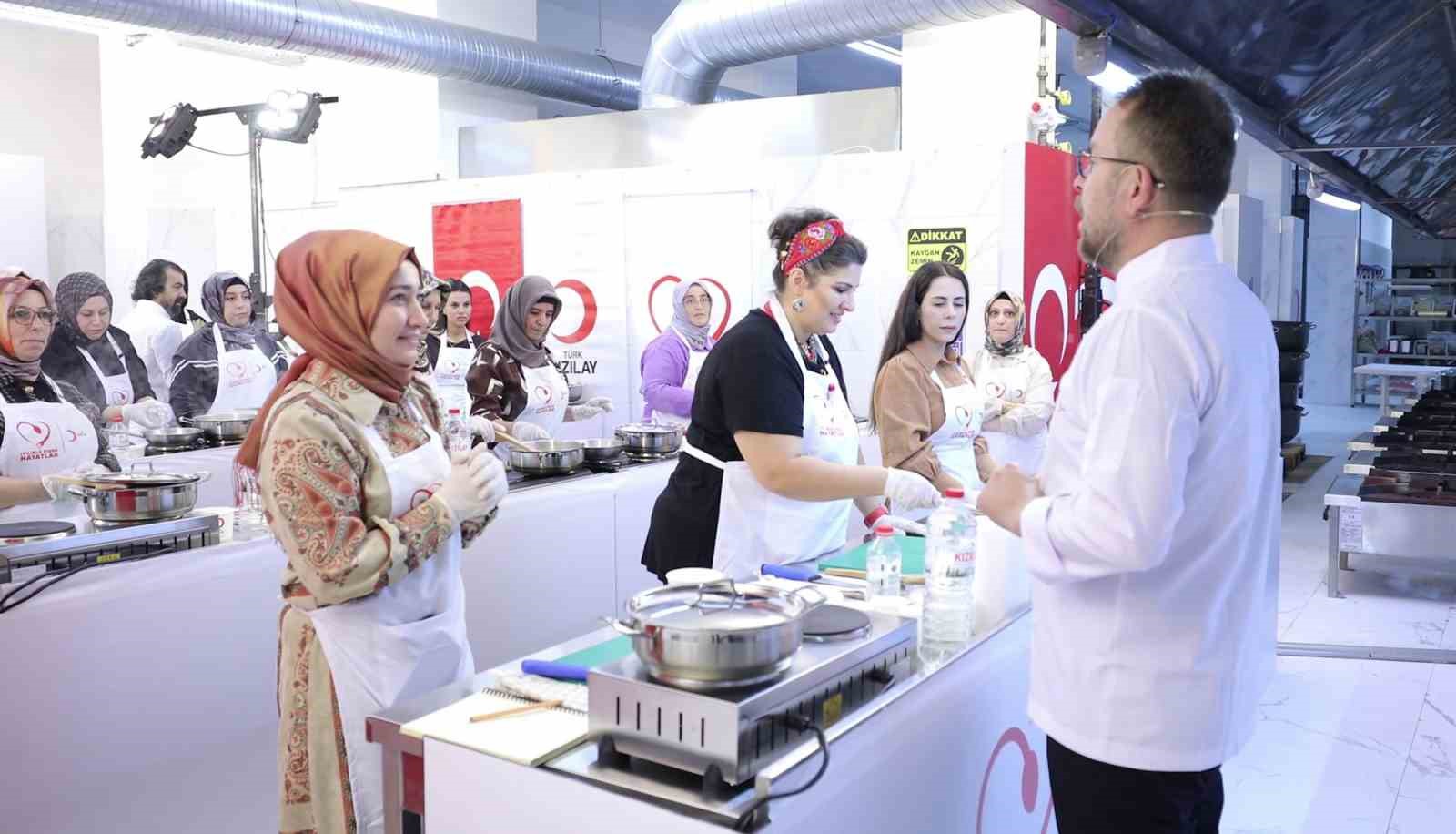 Diyarbakırlı Kadınlar, Ünlü Şeflerle Aşçılık Atölyesinde Buluştu