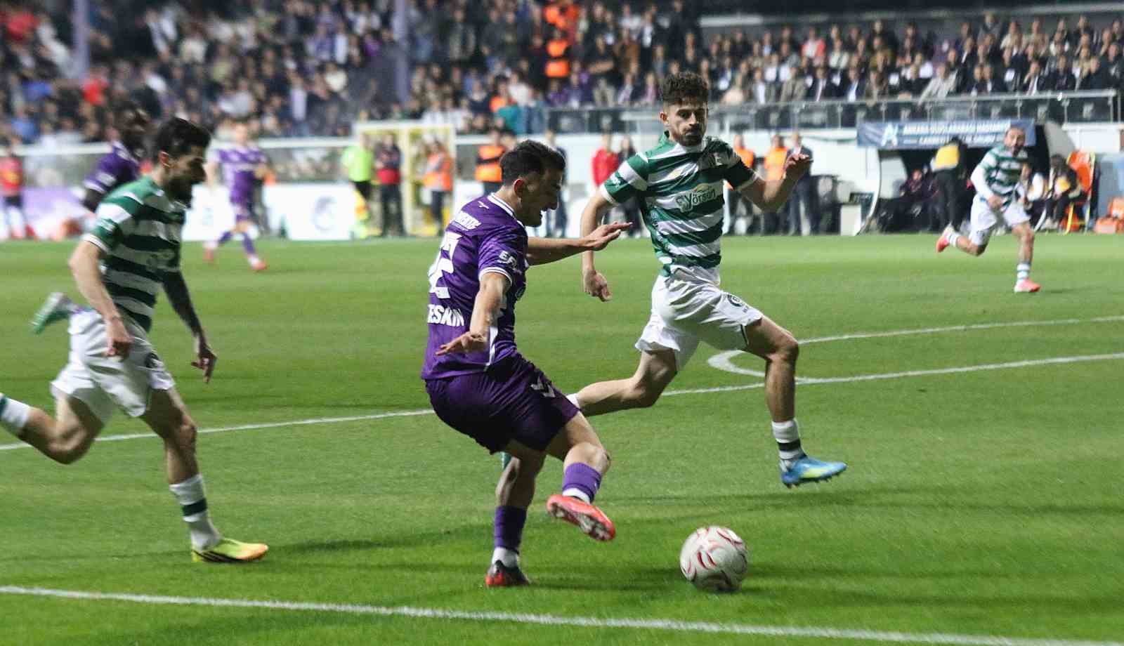 Bursaspor, Keçiörengücü'nü Ankara'da Geçti: 4-2