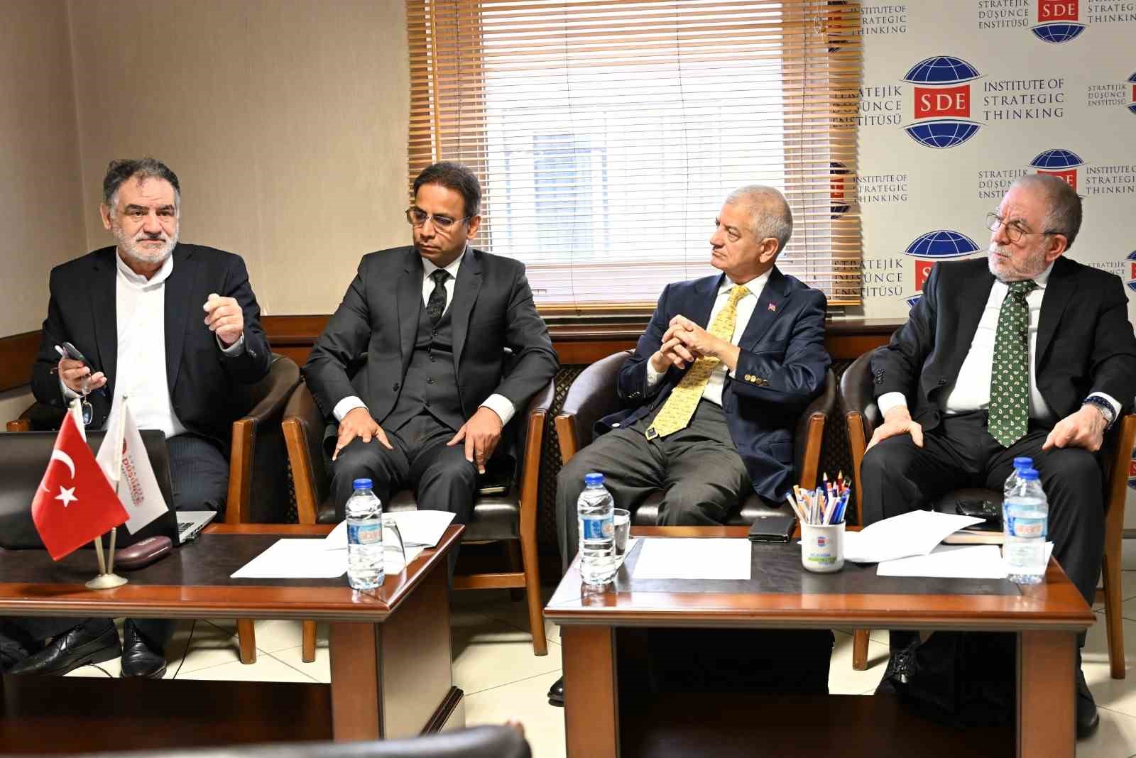 Ankara'da Keşmir Paneli: Tarih, Siyaset ve İnsan Hakları Üzerine Değerlendirmeler