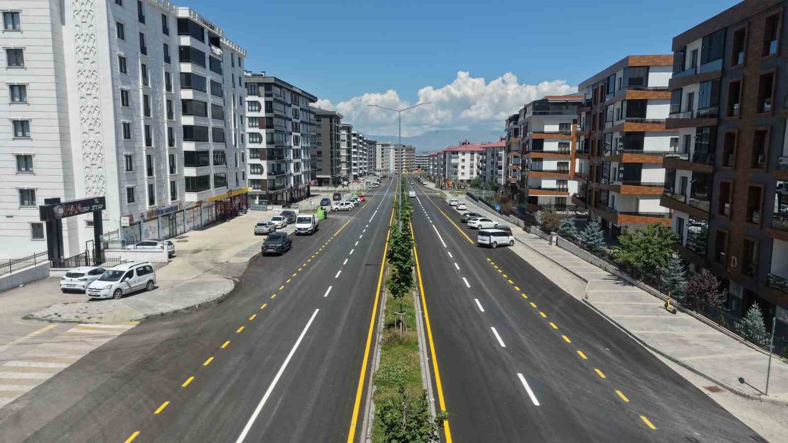 Erzurum’da Ulaşımda Devrim: Yeni Asfalt Teknolojisi Uygulandı