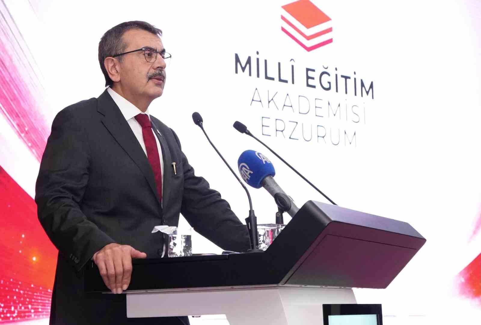Bakan Tekin: Eğitimde Değişim Zamanı