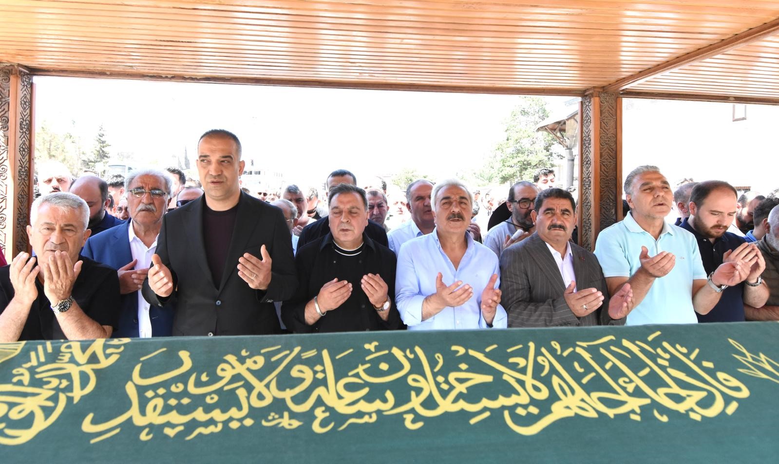 Önal Ailesi'nin Yüreği Yanıyor