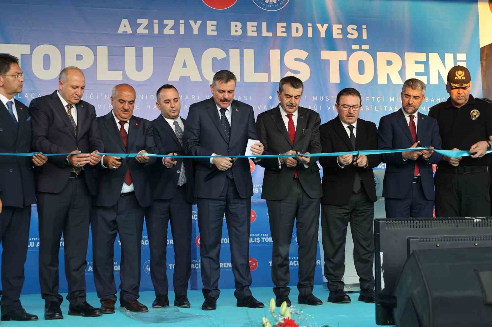 Aziziye'de Tarihi Açılış Töreni: Başkan Akpunar, Teşekkürlerini Sundu