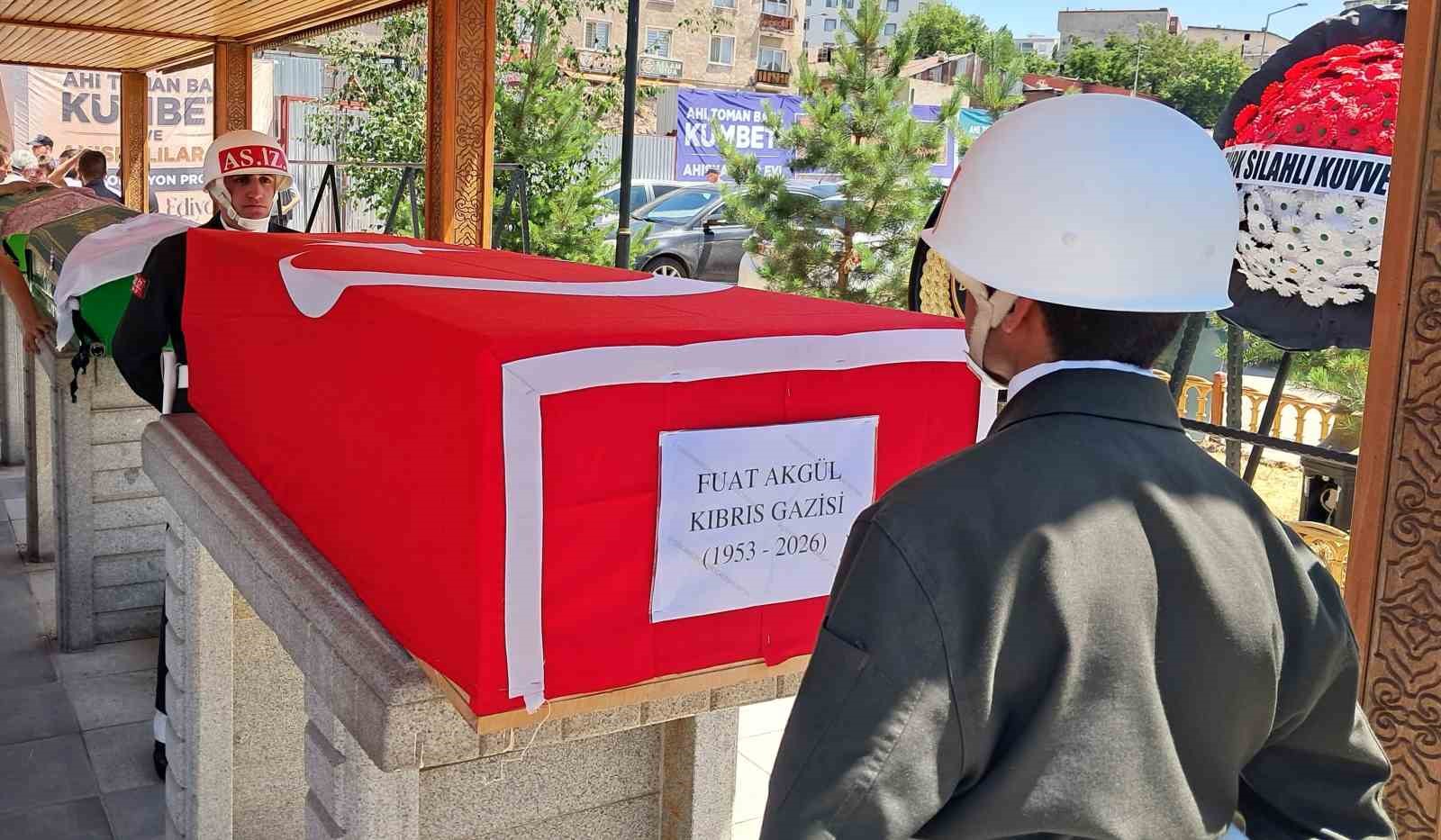 Kıbrıs Gazisi Fuat Akgül, Son Yolculuğuna Uğurlandı