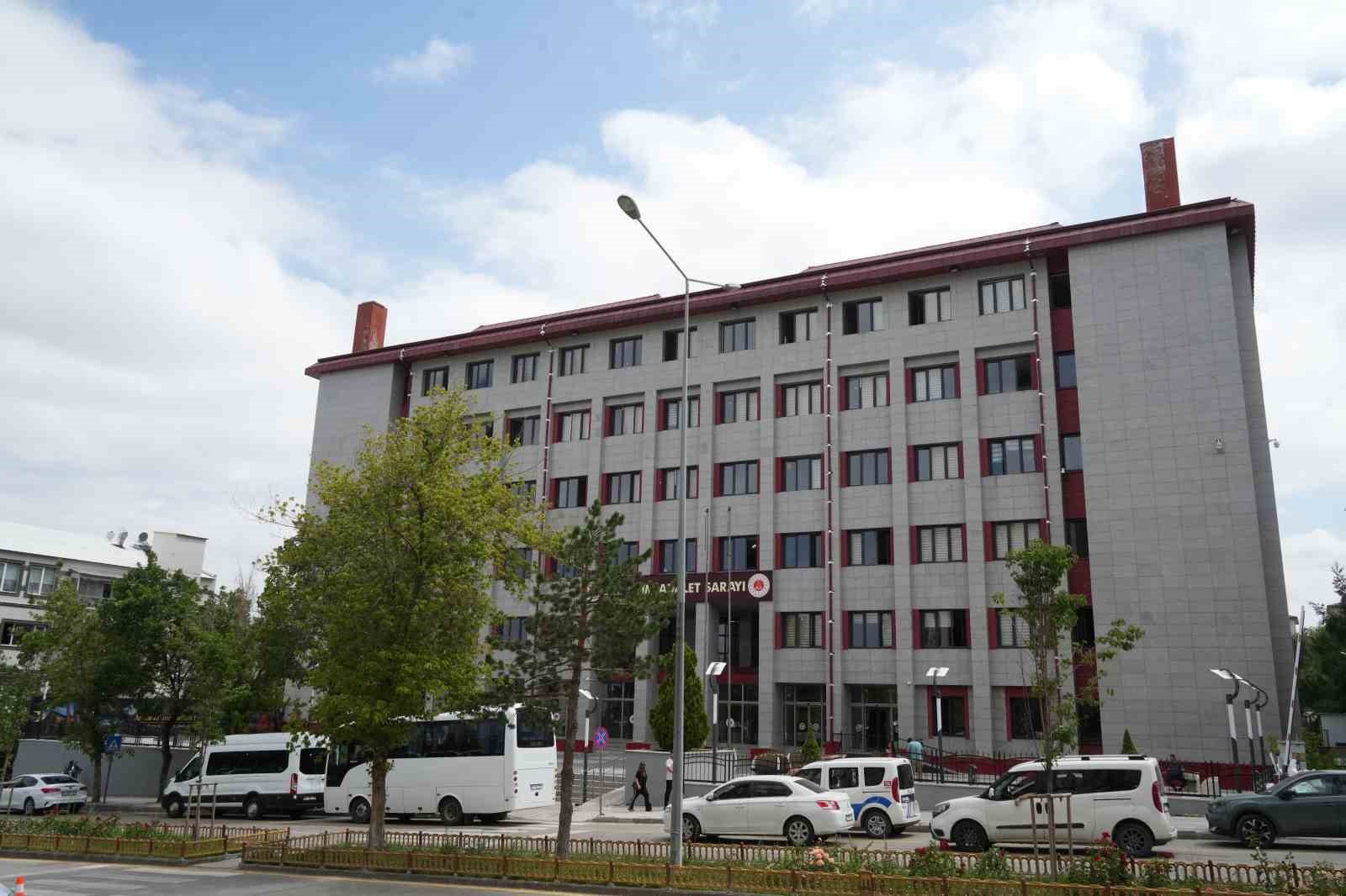 Gülistan Doku Soruşturmasında Gözaltına Alınan 8 Şüpheli Adliyeye Sevk Edildi