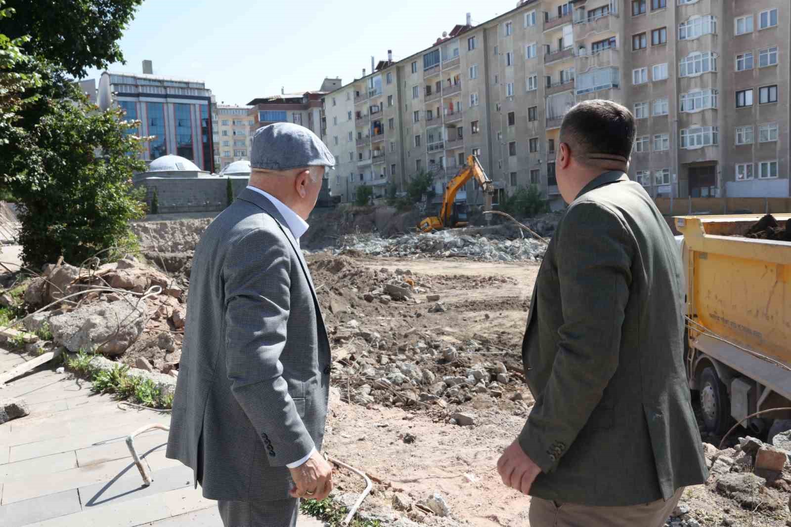 Erzurum'da Kentsel Dönüşüm Projeleri Hızla İlerliyor