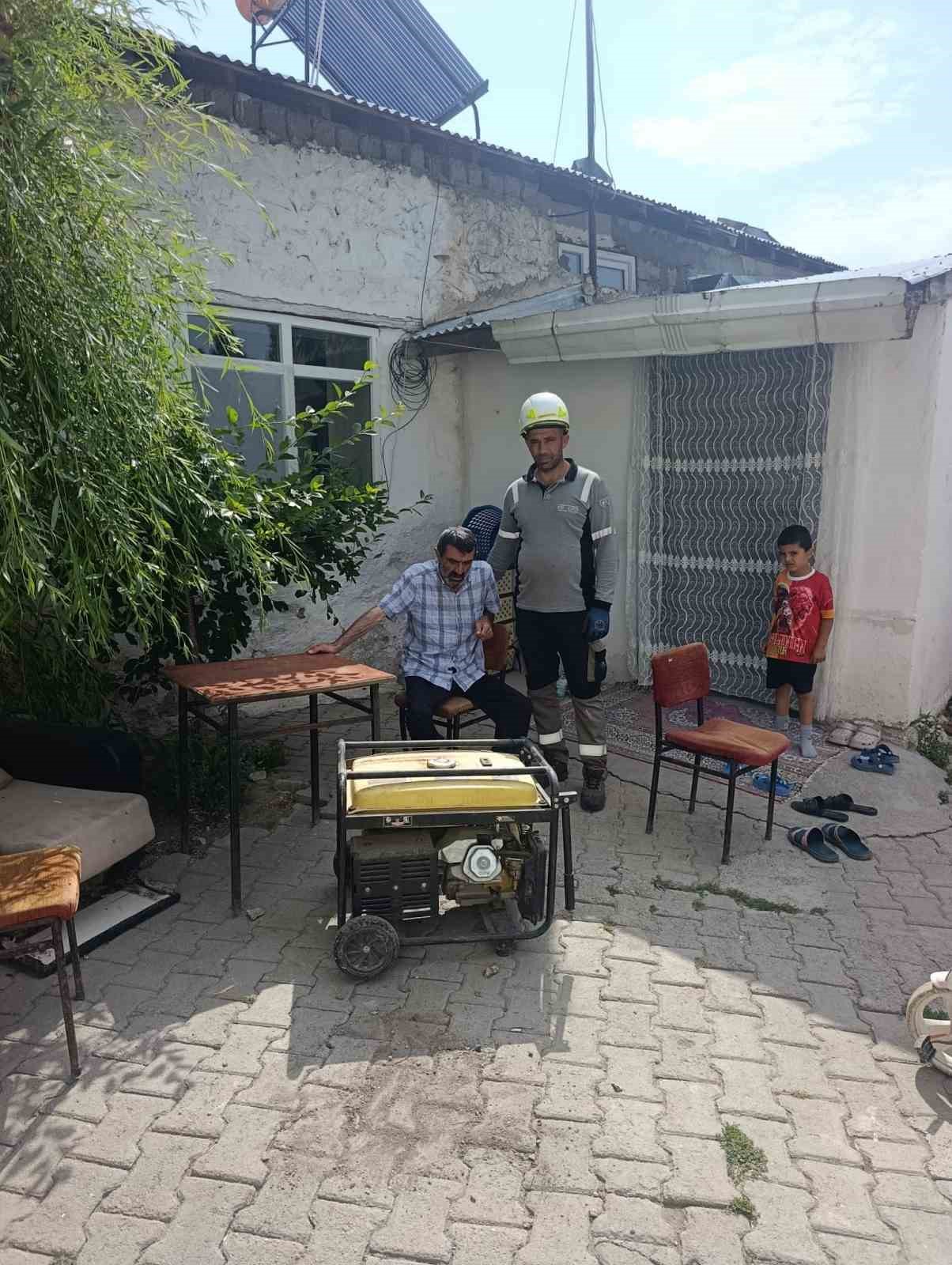Bağcılar'da Elektrik Kesintisine Mobil Jeneratör Desteği