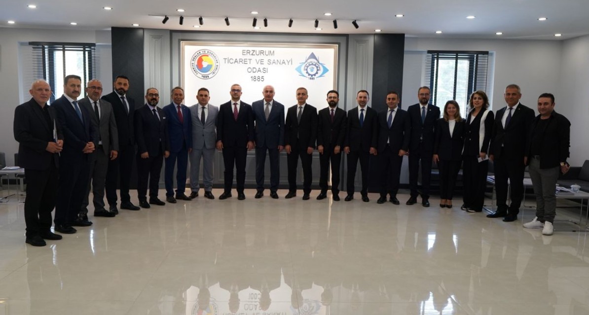 Bağcılar'da Ekonomi İstişare Toplantısı: TCMB Başkanı Karahan İş Dünyasıyla Buluştu