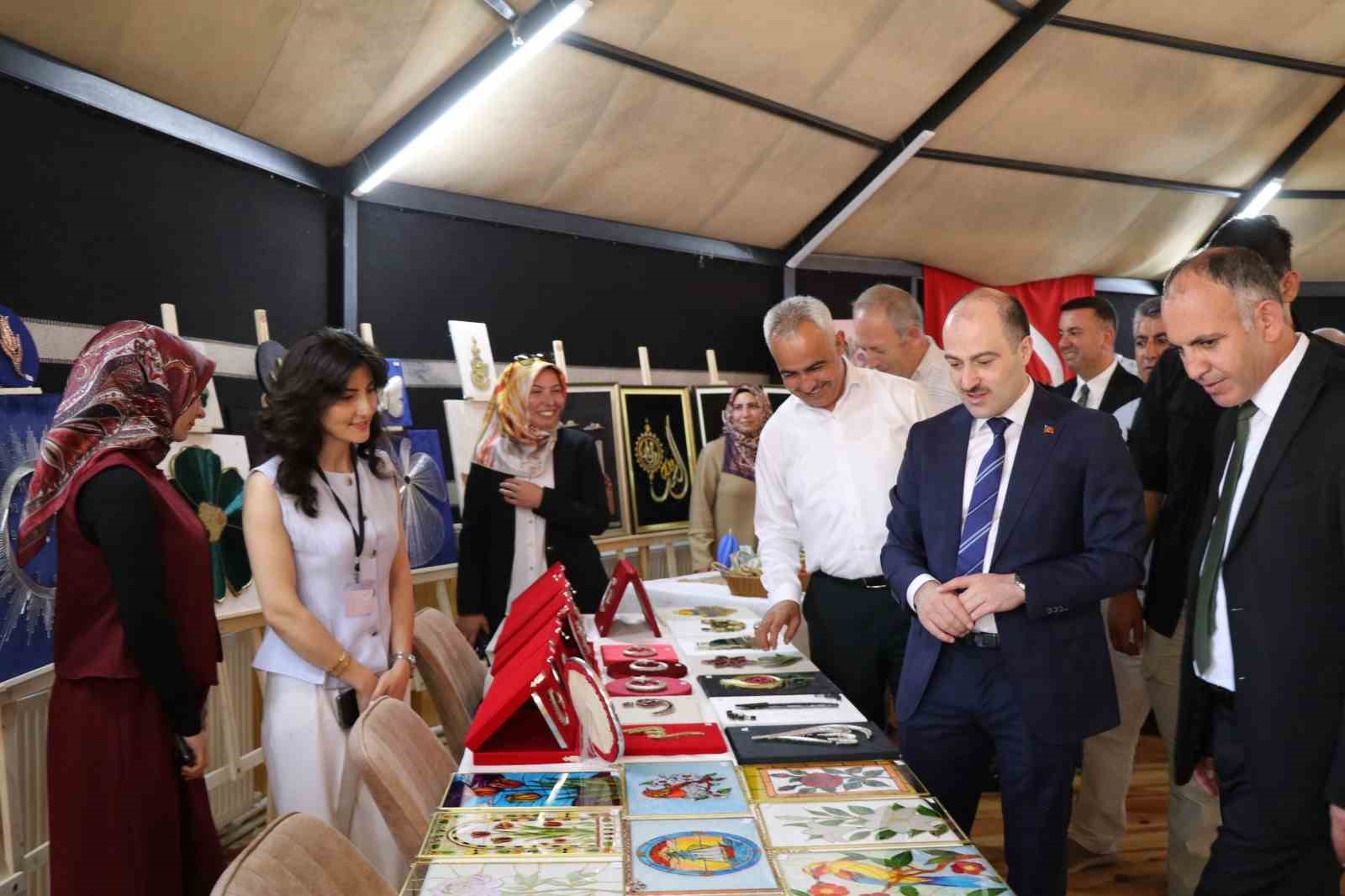 El Emeği Ürünler Sergisi Bağcılar'da Ziyaretçilerini Ağırlıyor