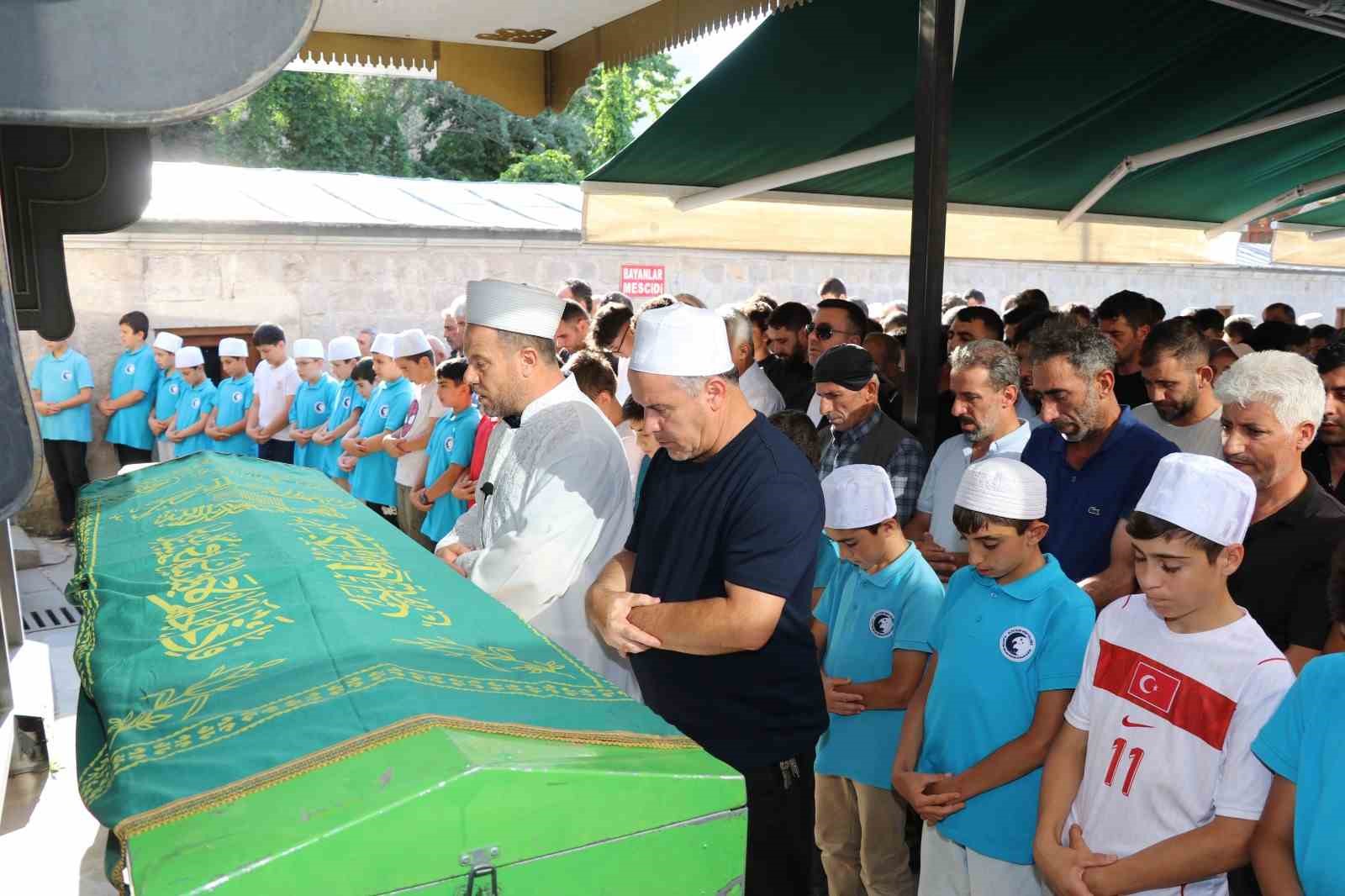 12 Yaşındaki Ertuğrul Akyüz'ün Trajik Ölümü: Dere Yatağında Boğuldu