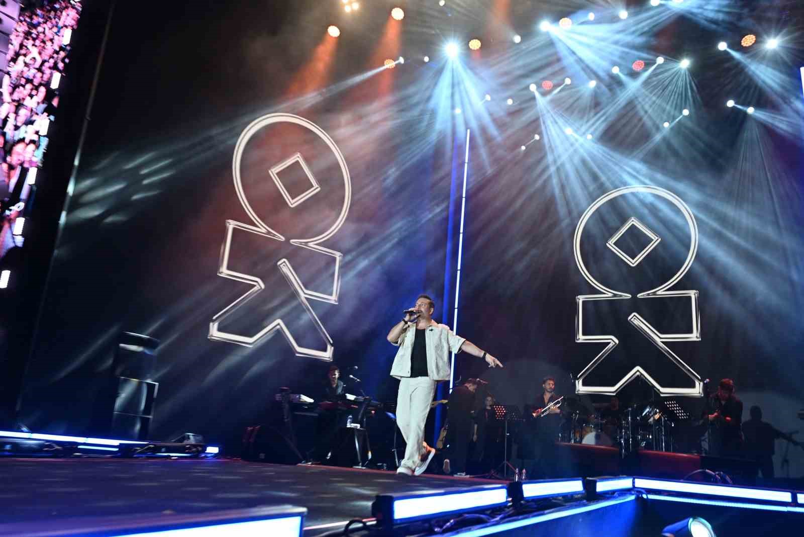 Oğuzhan Koç, Erzurum’da Müzik Rüzgarı Estirdi