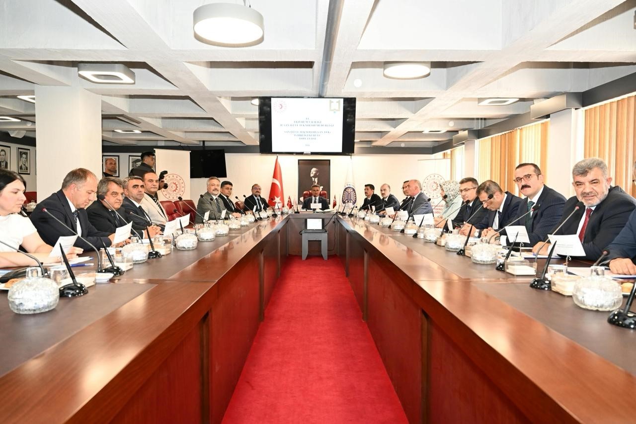 Bağcılar'da SANTEK Toplantısı: Sanayi ve Teknoloji İş Birliği Masaya Yatırıldı