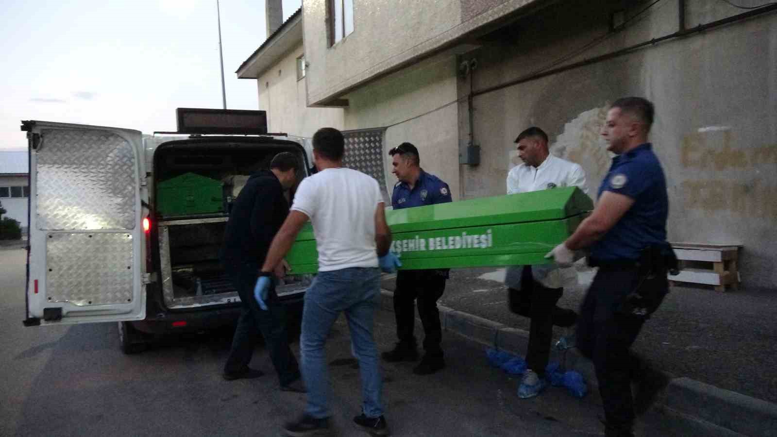 Erzurum'da Bıçaklı Kavga Can Aldı: 1 Ölü, 1 Yaralı