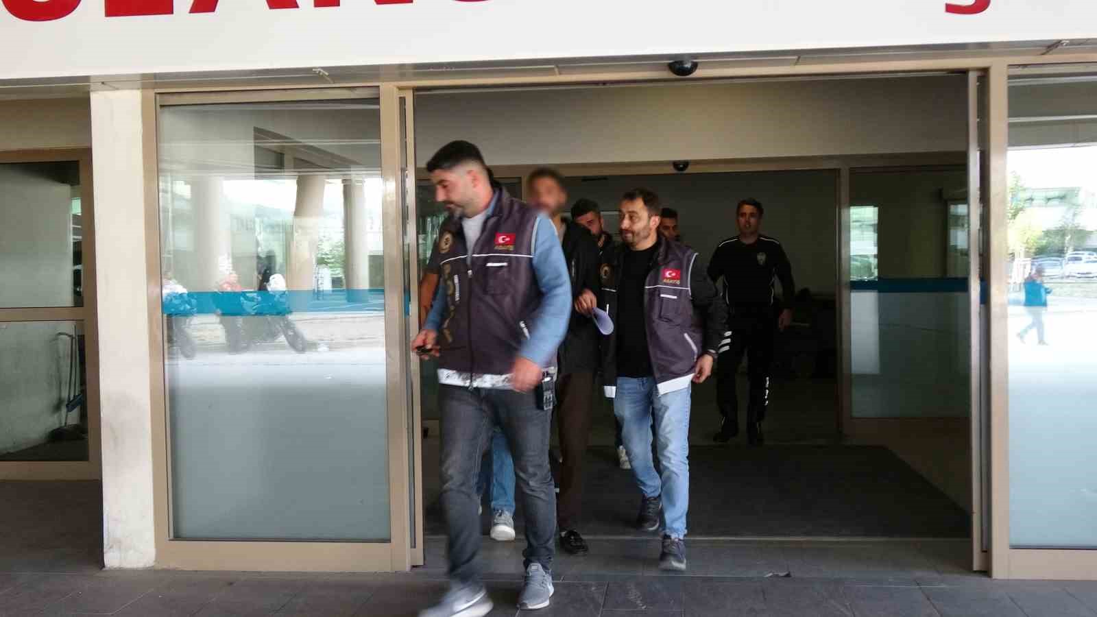 Erzurum'da Bıçaklı Kavga: 1 Kişi Hayatını Kaybetti, 1 Yaralı