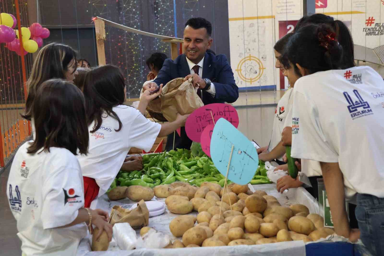 Minik Eller Hasat Sevinci Yaşadı