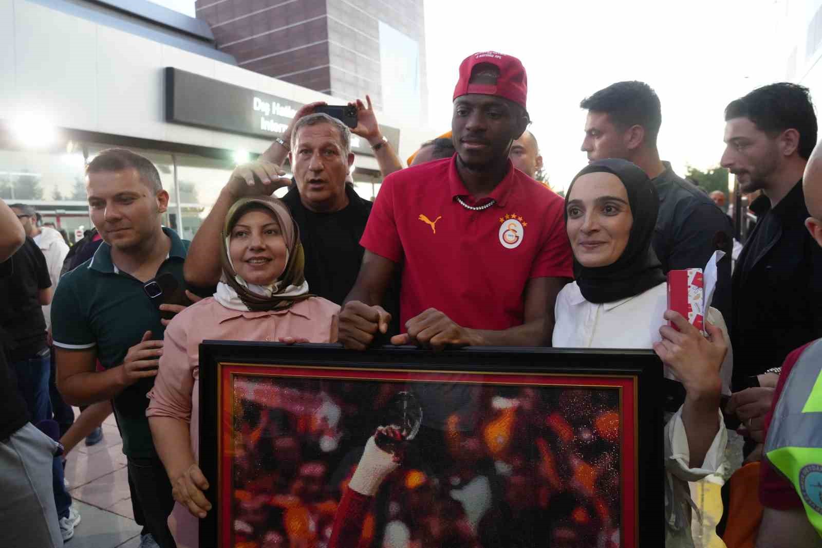 Galatasaray, Erzurum'a Çıktı: Taraftar Coşkusu!