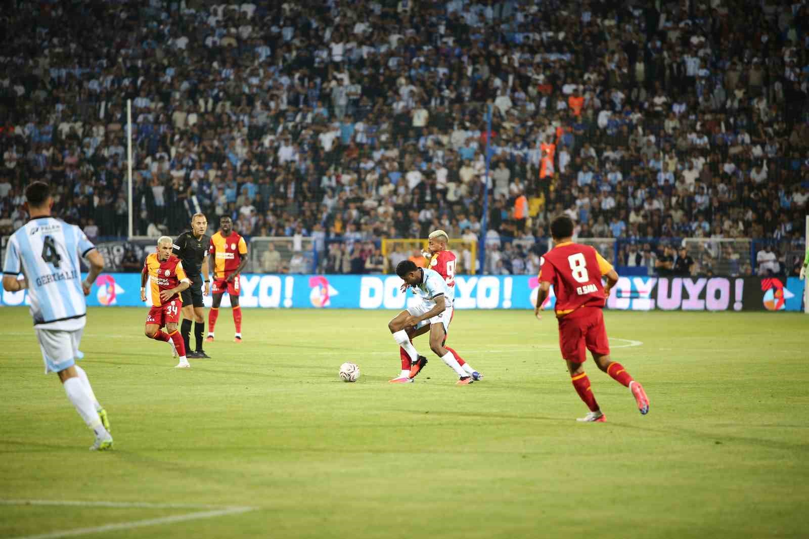 Galatasaray, Erzurumspor'u Farklı Geçti: 4-0