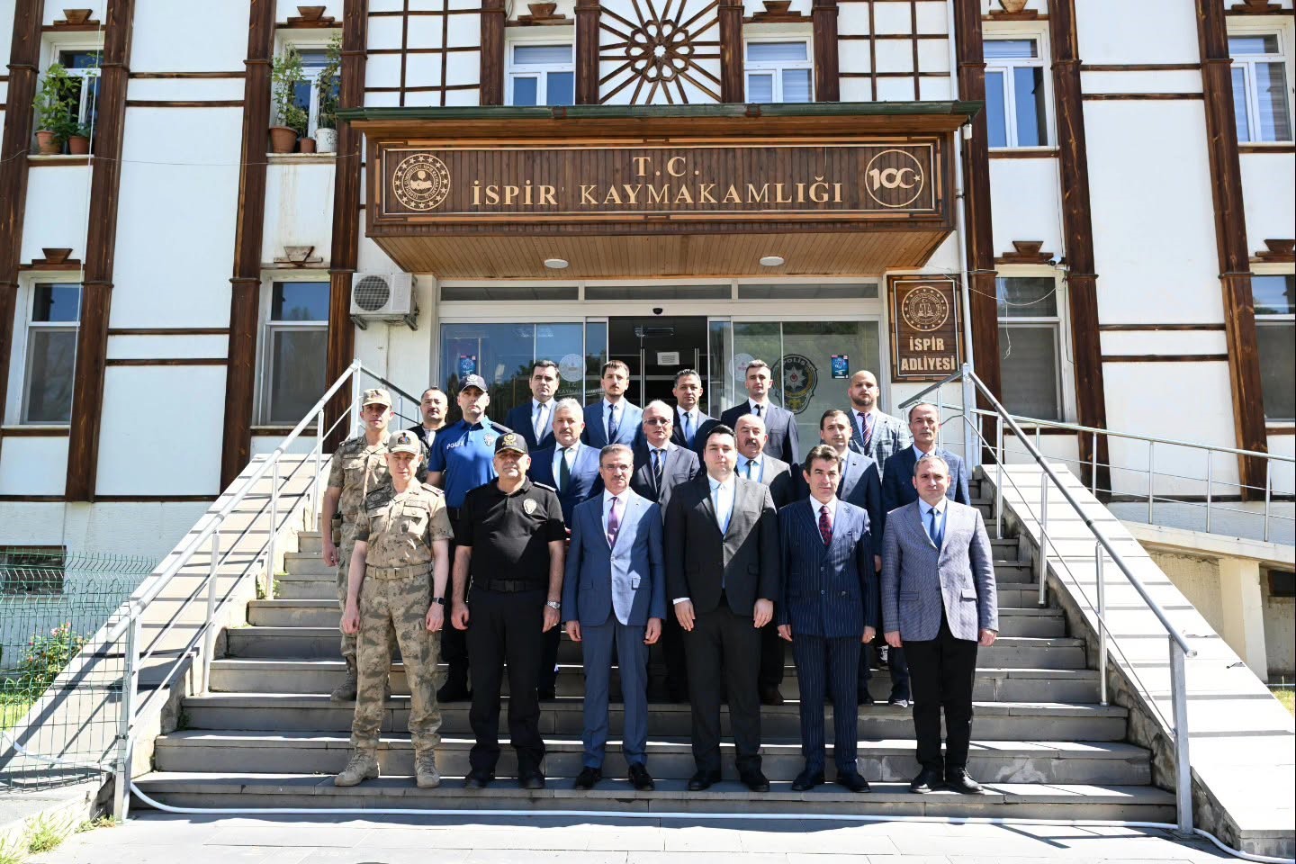 Erzurum Valisi Aydın Baruş, İspir'de Yatırımları Değerlendirdi