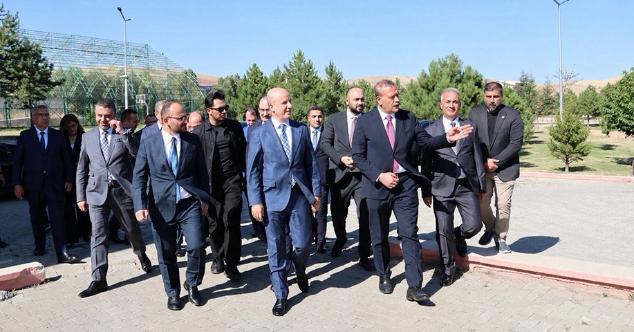 Bölge Üniversiteleri Bir Araya Geldi: İş Birliği ve Geçmiş Vurgusu