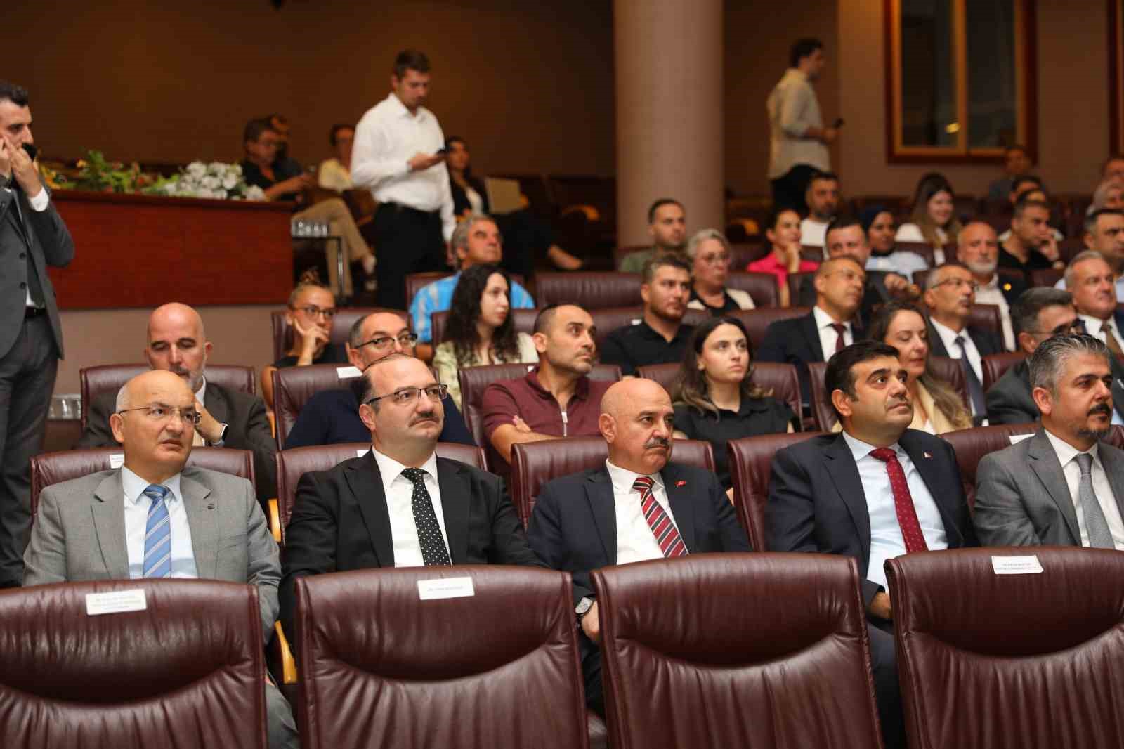 Üniversite ve Sektör İş Birliği, Eğitimde Yeni Bir Dönem Başlatıyor
