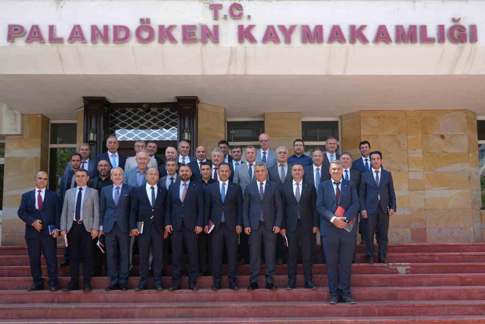 Eğitimde İlk Adımlar: İlçe Müdürleri Toplandı