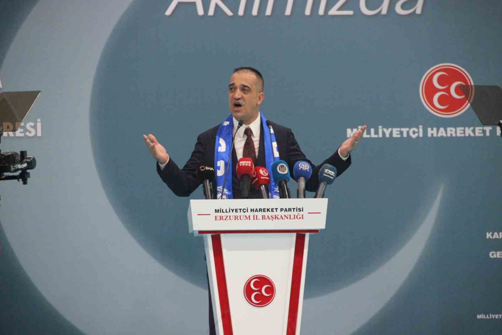 MHP Erzurum Kongresi Coşkuyla Gerçekleşti: Adem Yurdagül Yeniden Başkan Seçildi