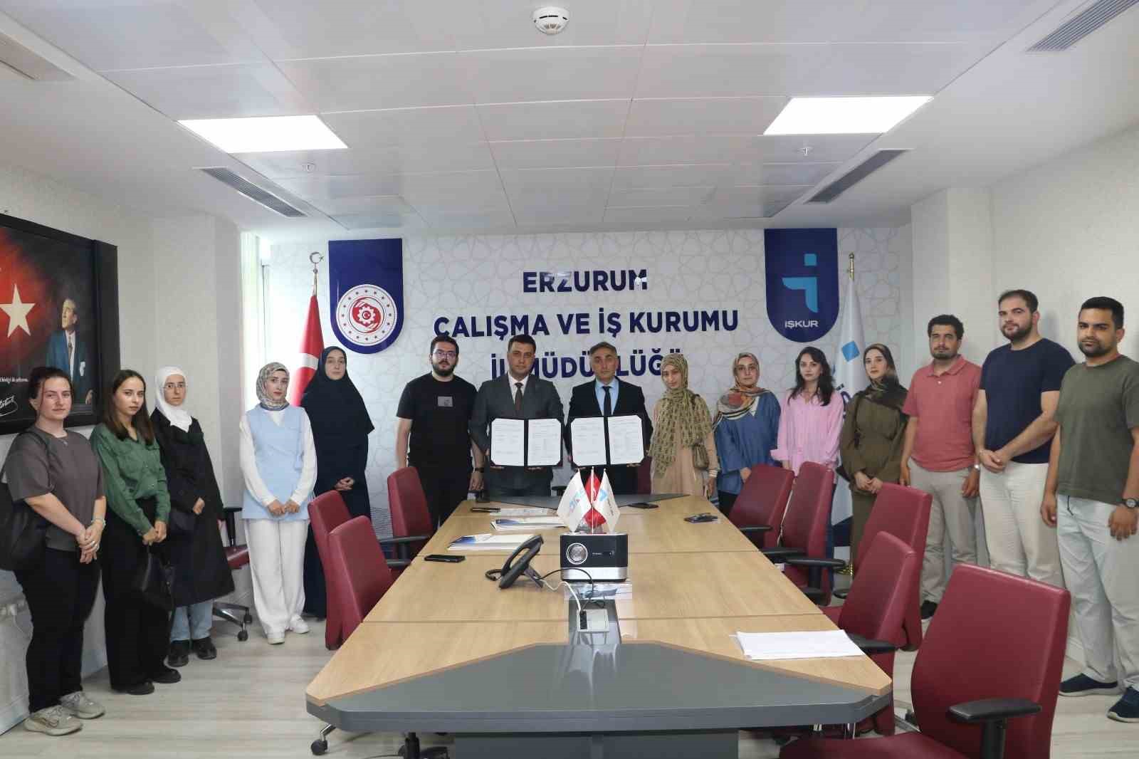 Erzurum'da Genç Eczacılara Mesleki Eğitim Fırsatı