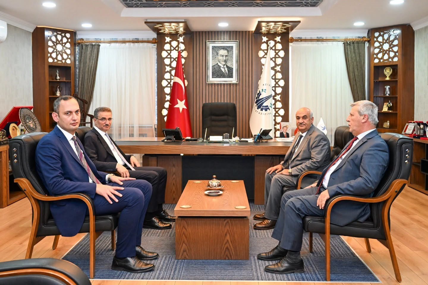 Vali Baruş'tan Akpunar'a Teşekkür Ziyareti