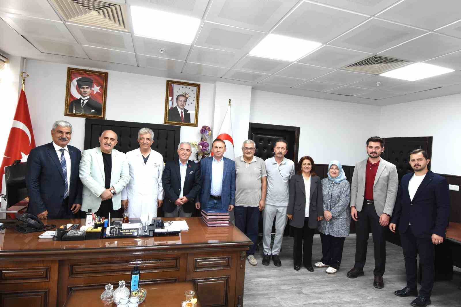 Bağcılar'da Sağlık İş Birliği: Kent Konseyi, Başhekim Eroğlu’nu Ziyaret Etti
