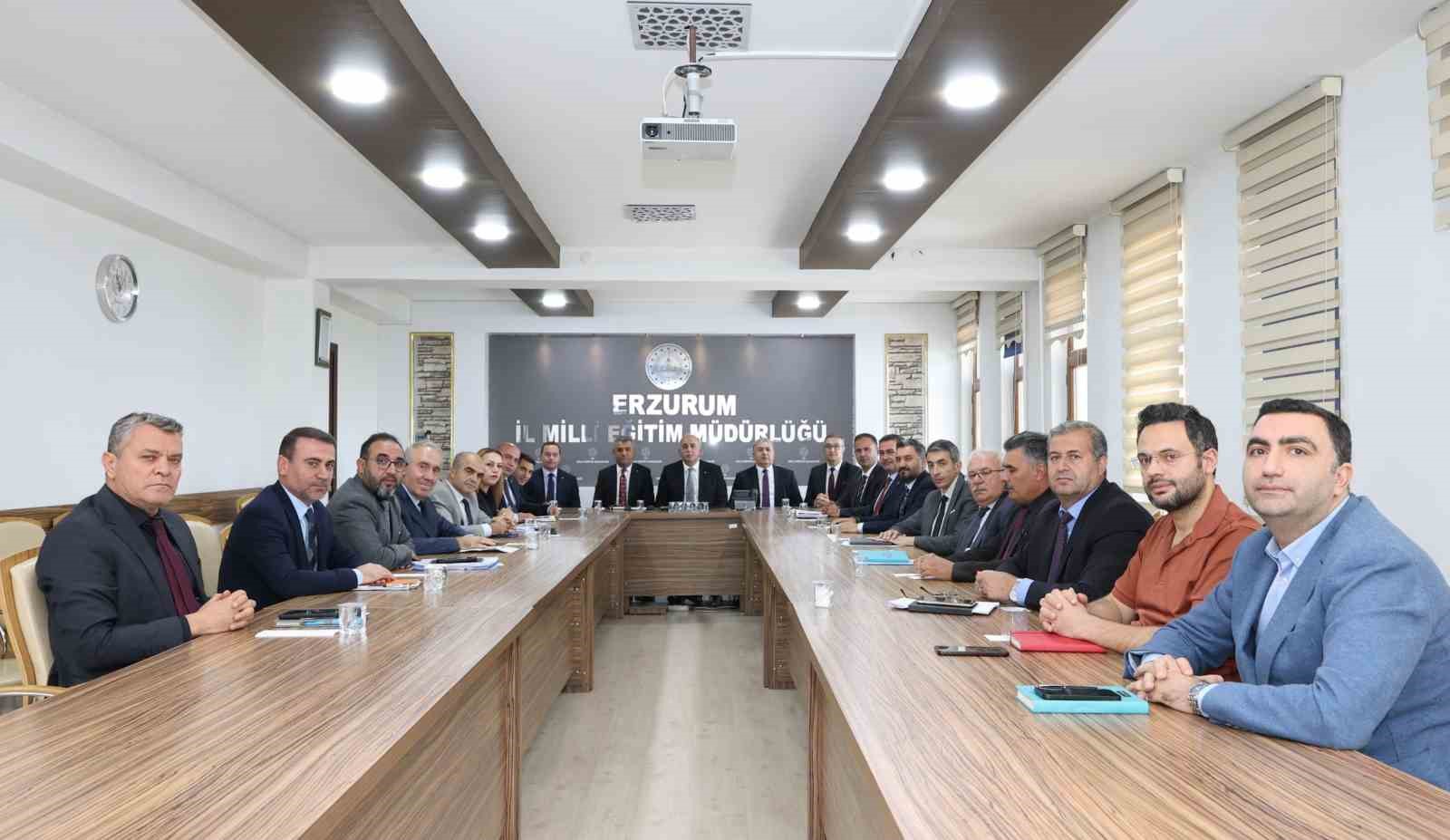 Erzurum'da Eğitimde Kalite Artışı İçin Önemli Toplantı