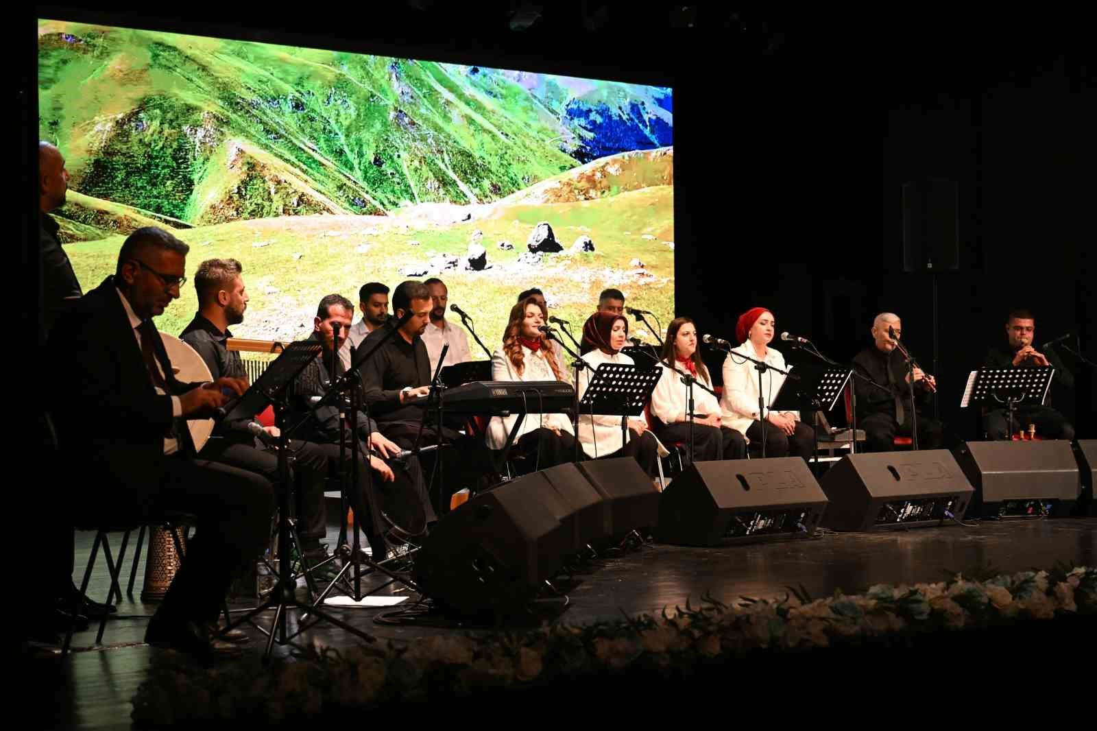 Çatalca’da Yayla Türküleri Rüzgarı: İbrahim Erkal Dadaş Kültür ve Sanat Merkezi’ndeki Etkinlik Büyüledi